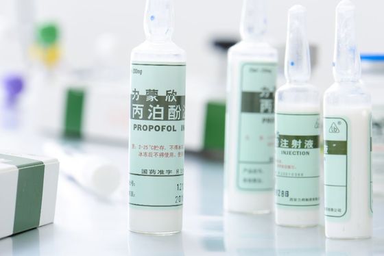 Καλή τιμή. Αναισθητικό 10ml γαλακτώματος Propofol αναισθητικού FDF 2%: 200mg κκπ σε απευθείας σύνδεση